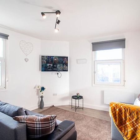 Apartament The Heart Of Huddersfield Hideaway Zewnętrze zdjęcie